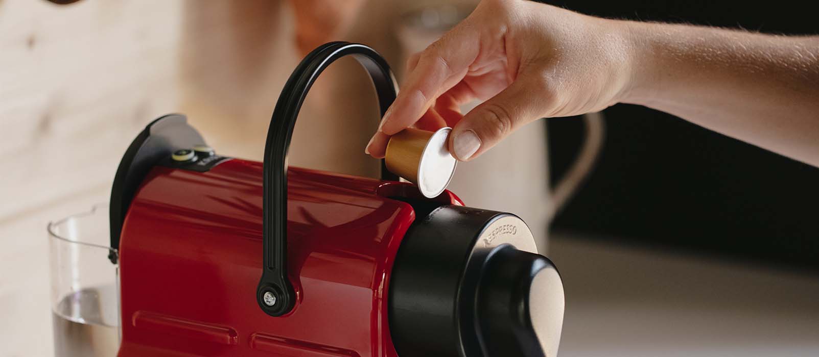 macchina caffè automatica vs macchina con cialde macchina con cialde