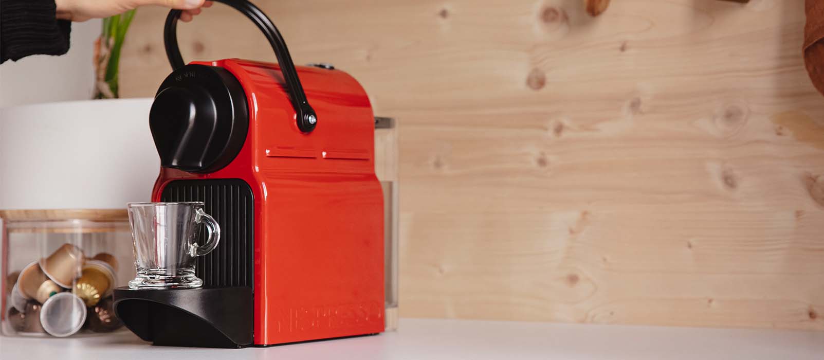 macchina caffè automatica vs macchina con cialde nespresso