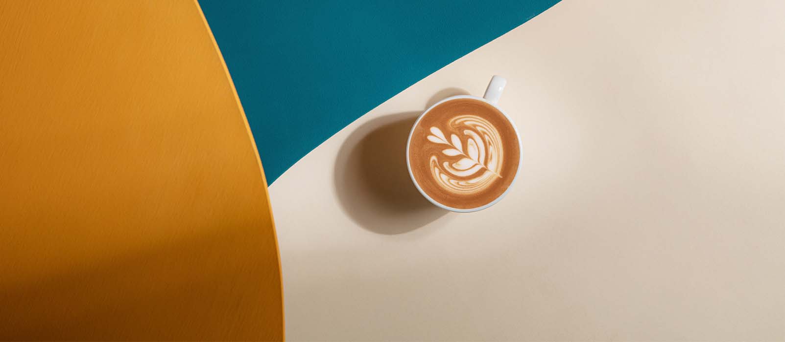 latte art tulip